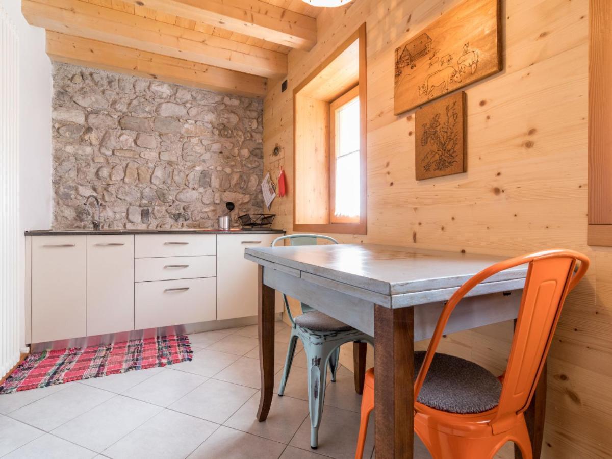 Apartment Albergo Diffuso - Cjasa Ustin-4 By Interhome Barcis Extérieur photo